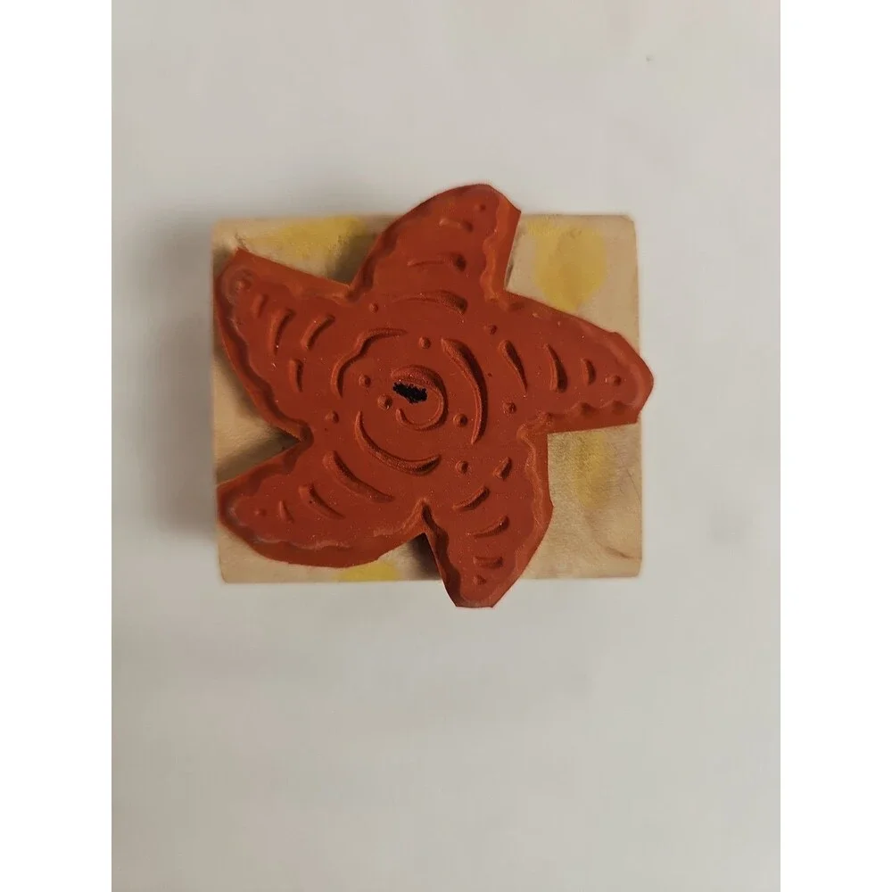 Lot of 13 Wood Mounted Rubber Stamps with 2 Craft Smart Ink Pads Heart Starfish